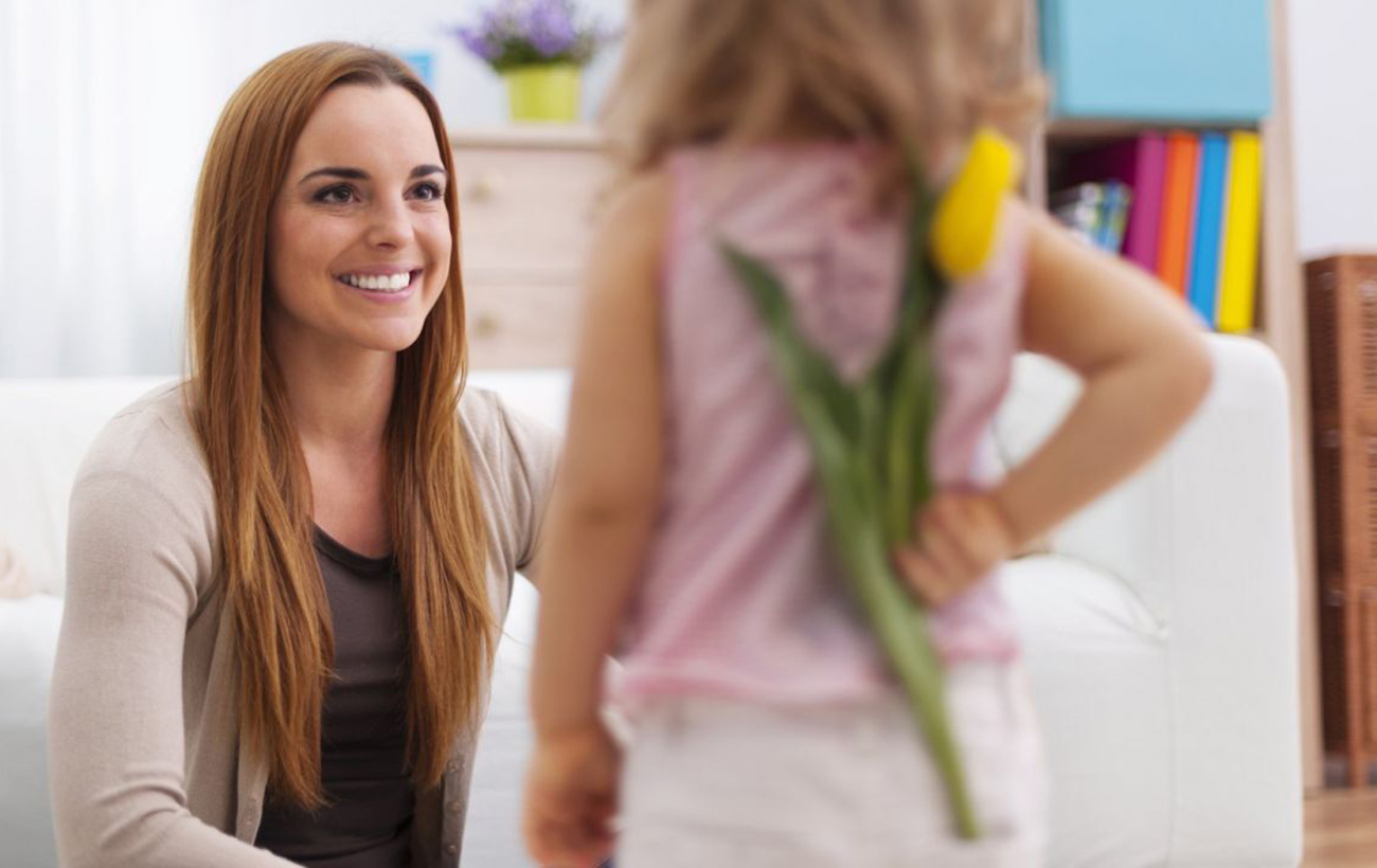 День матері: коли вітати найрідніших людей у 2024 році